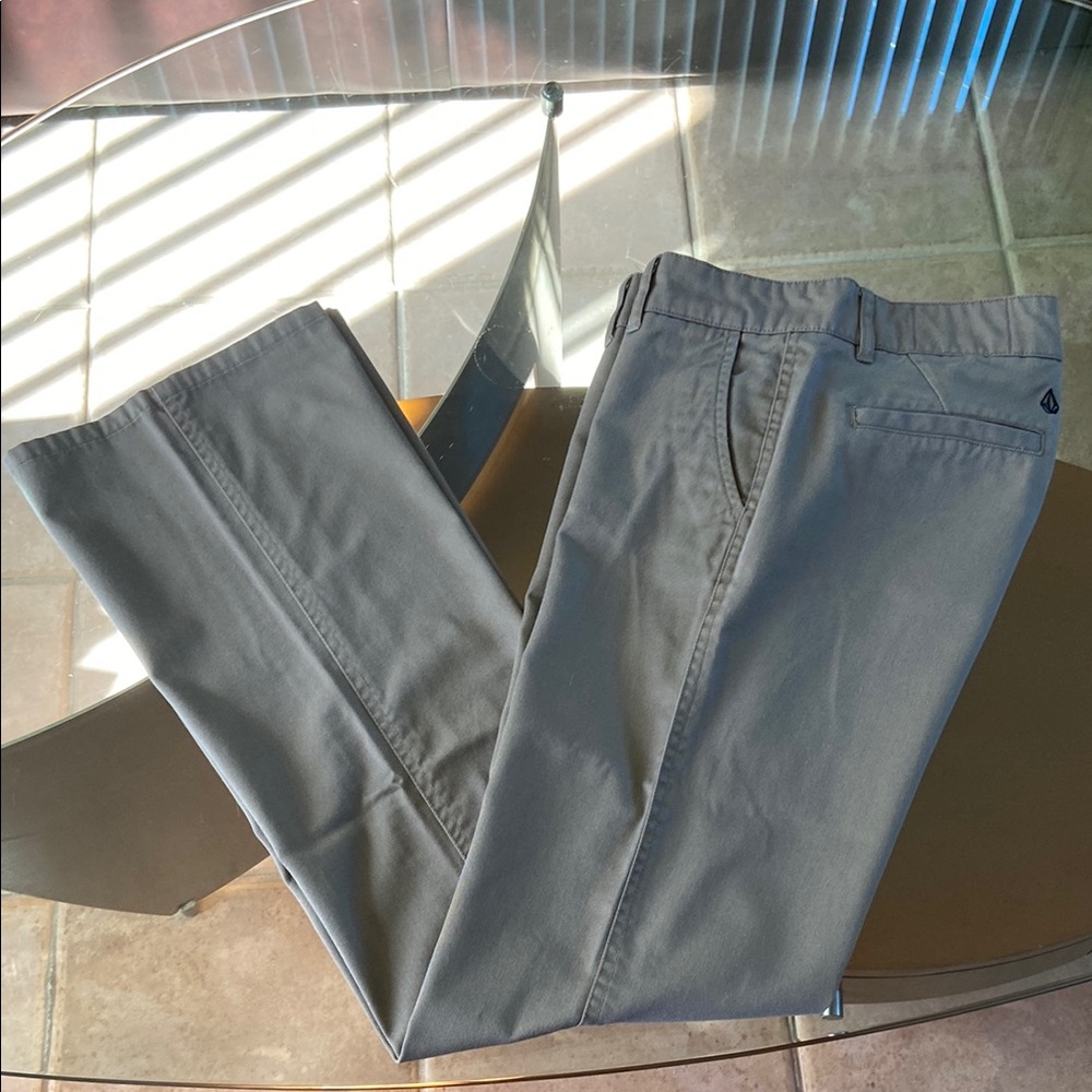 Y2K Volcom Stone khakis